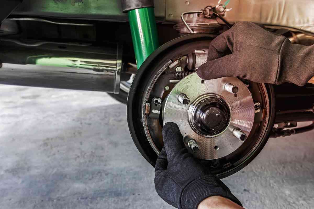 Front Wheel Bearing Noise Symptoms